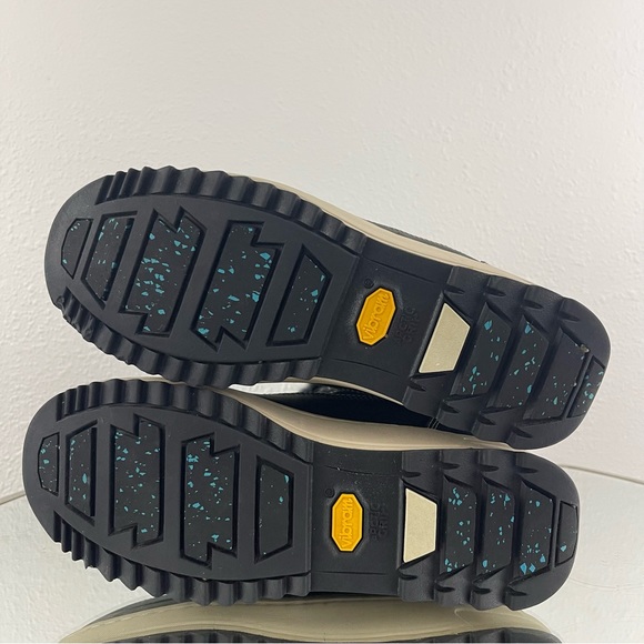 SPERRY Black Suede Faux Fur Powder Valley Vibram Sole Mid Calf Waterproof Boots - Picture 10 of 14